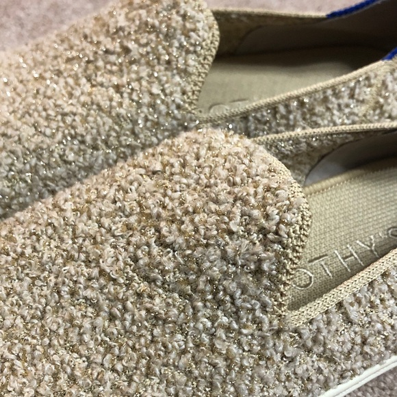 Rothy’s The Classic Slip-On Woven Sneaker in Honeybun Metallic Boucle Size 8 - Picture 3 of 10